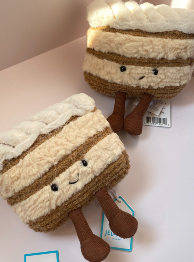 Jellycat Amuseable - Milie Mille-Feuille